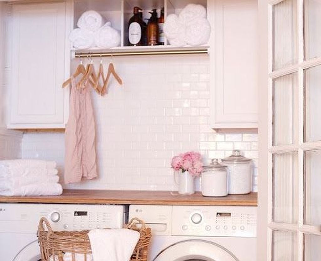 Beautifully Perfumed Laundry Detergent, Fabric and Room Deodorizers ...